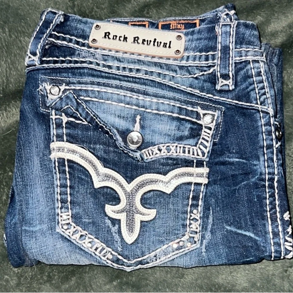 ROCK REVIVAL 🎸 THICK STITCH MAY BOOTCUT DESTROYED DISTRESSED JEANS Women 34 W38” - Picture 2 of 16